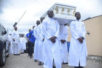 Gospel Singer Dele Gold Buried in Lagos (Photos)