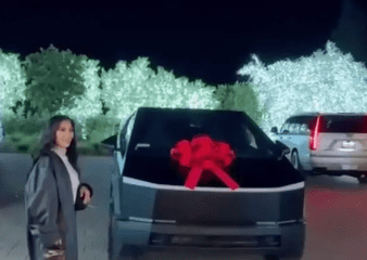 Kim Kardashian buys her best friend, Tracy Romulus a $100k Cybertruck for her birthday