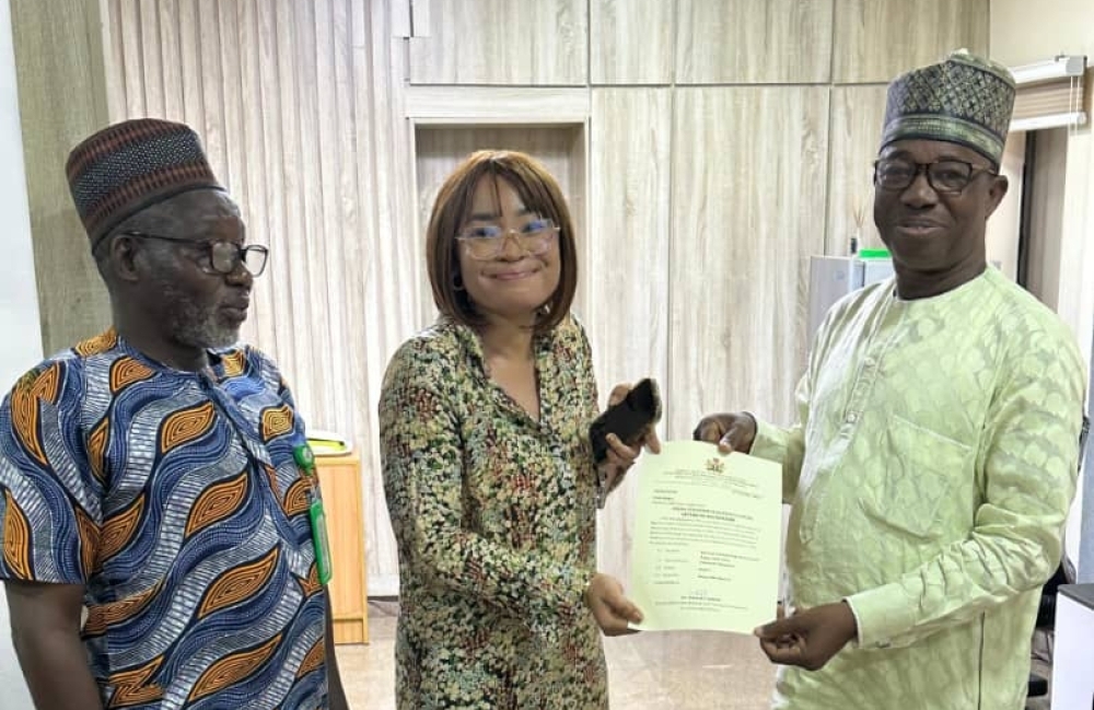 After 31 years, FG hands over houses to 1994 Super Eagles heroes