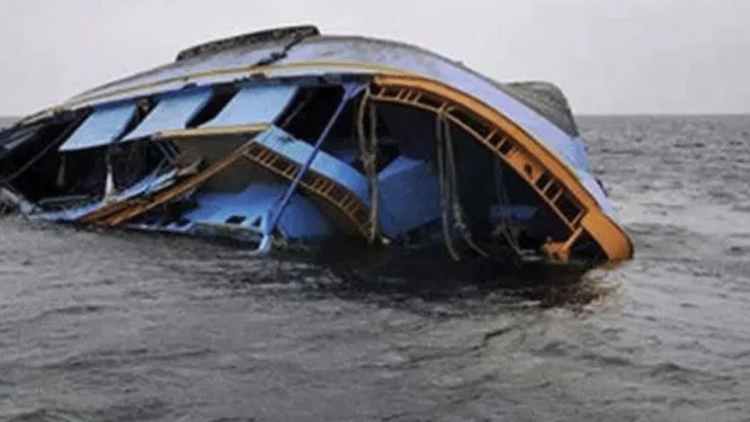 25 feared dead as boat capsizes in Niger
