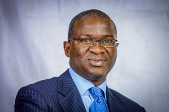 Don’t distort Lagos history, Fashola warns amid street renaming controversy
