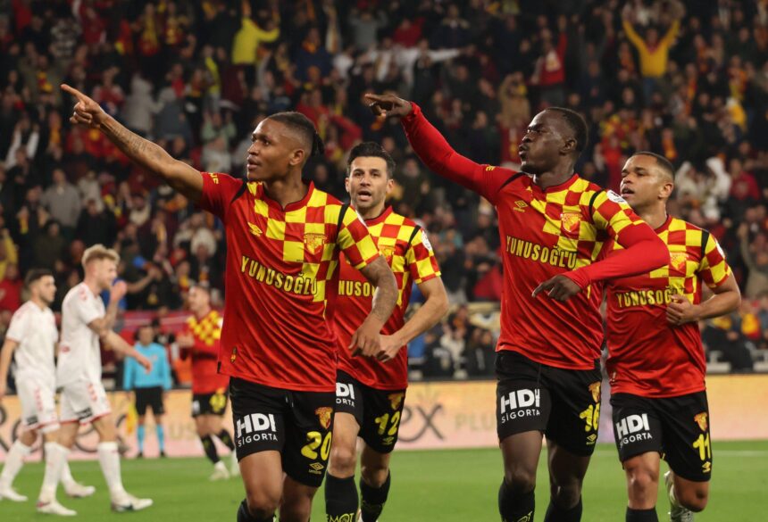 European club tussle over Super Eagles snub: Lokomotiv Moscow, Rennes, Augsburg in the mix
