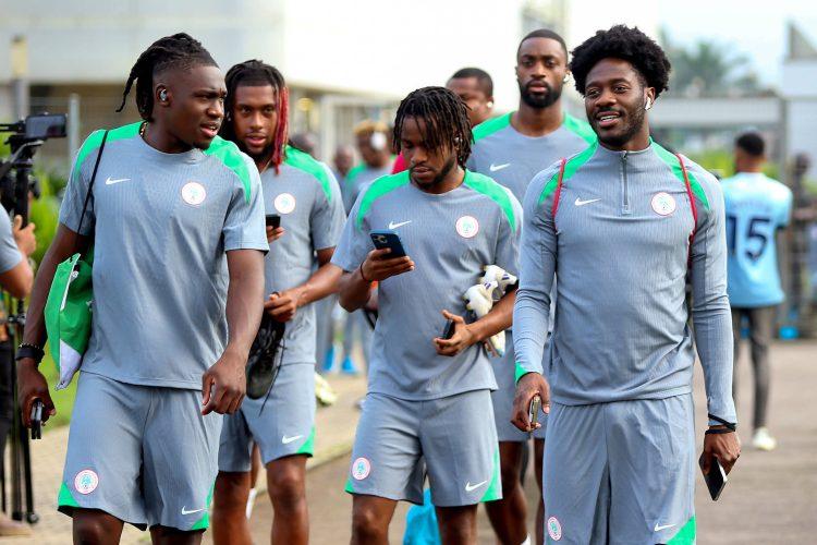 Fulham, N’ Forest, Atalanta stars join Osimhen to deliver cash gifts to WAFCON-winning Super Falcons