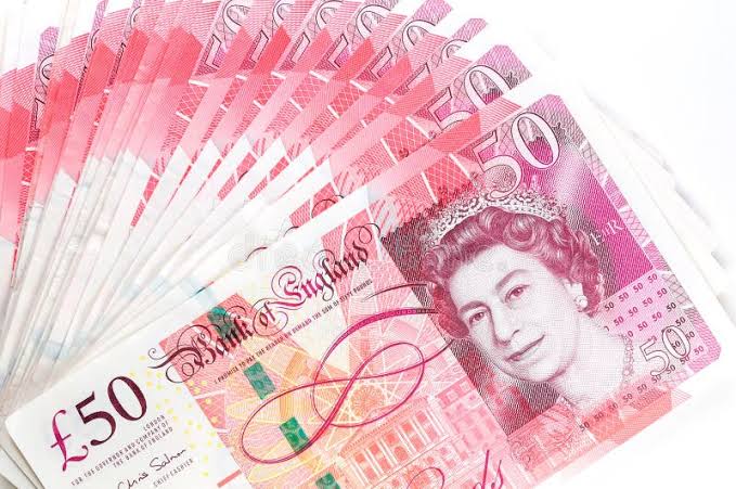 How a former governor spraying £50 bills in London was arrested
