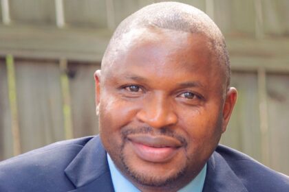 Kperogi Lied About Aisha Buhari’s Divorce, Seeks Forgiveness