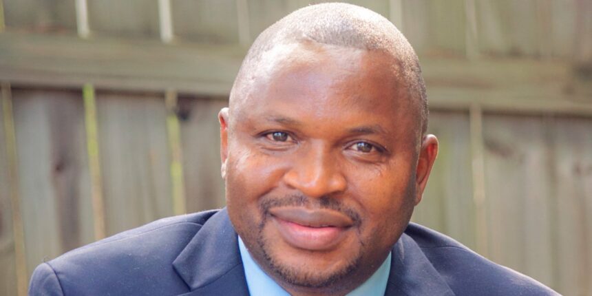 Kperogi Lied About Aisha Buhari’s Divorce, Seeks Forgiveness