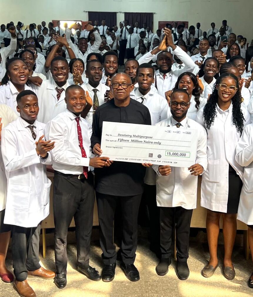Peter Obi donates N15m to UNN dentistry college after alleged licence withdrawal [PHOTOS]