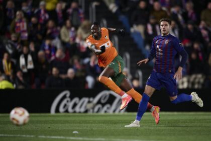 Real Sociedad chief makes huge statement on Umar Sadiq’s future