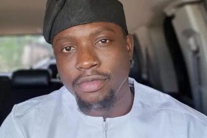Abuja Airport Drama: KWAM 1 Would Be Detained If Nigeria Were An Advanced Country – Verydarkman Says (Video)