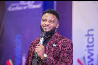 Any Government That Needs To Explain To The Citizens That They Are Working Is A Mirage - Nigerian Comedian, Acapella
