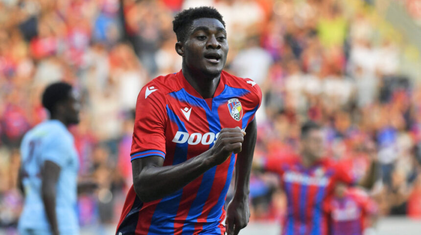 Czech League: Durosinmi fires Viktoria Plzen past Karvina