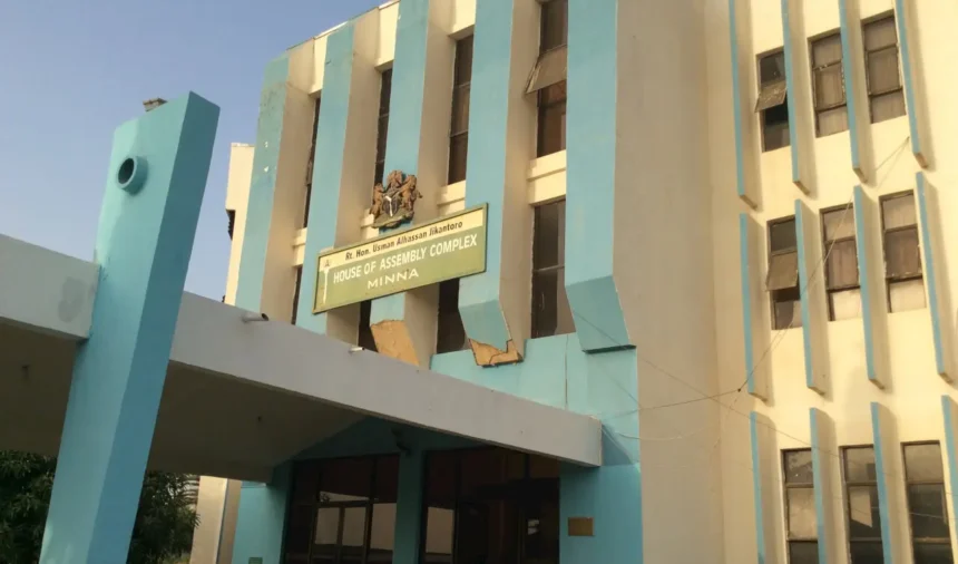 Dagara Daje of APC sworn in as Niger Assembly member