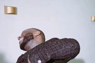 Davido Flaunts ‘Chioma’ Tattoo On His Body (Video)