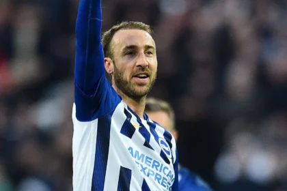 EPL: Glenn Murray names four teams that can win title this season