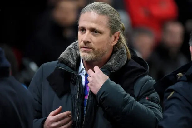 EPL: ‘They still lack real depth’ – Petit names team that can’t win title this season