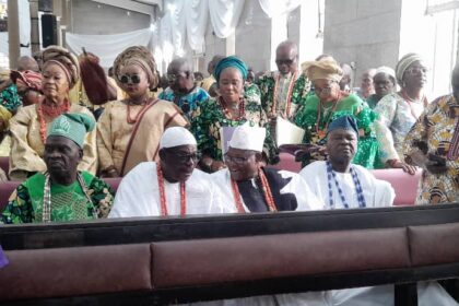 Final Burial Service Underway For Late Olubadan, Olakulehin (Photos)