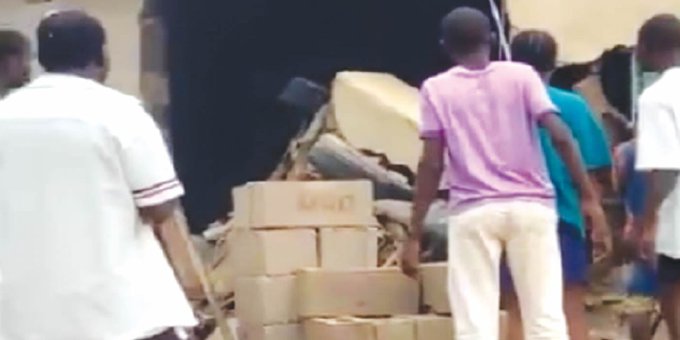 Five Persons De@d In Street Car Racing Tragedy In Ogun State After N30,000 Bet