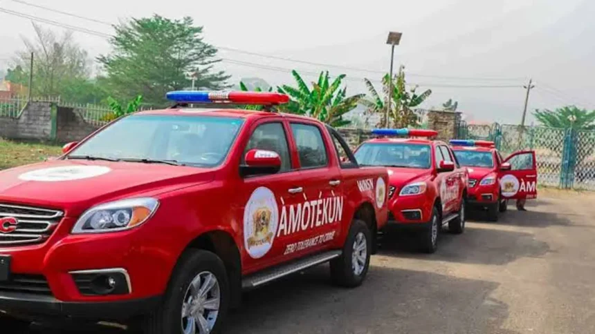 Five suspects arrested for robbing tricyclists along Lagos-Abeokuta Expressway