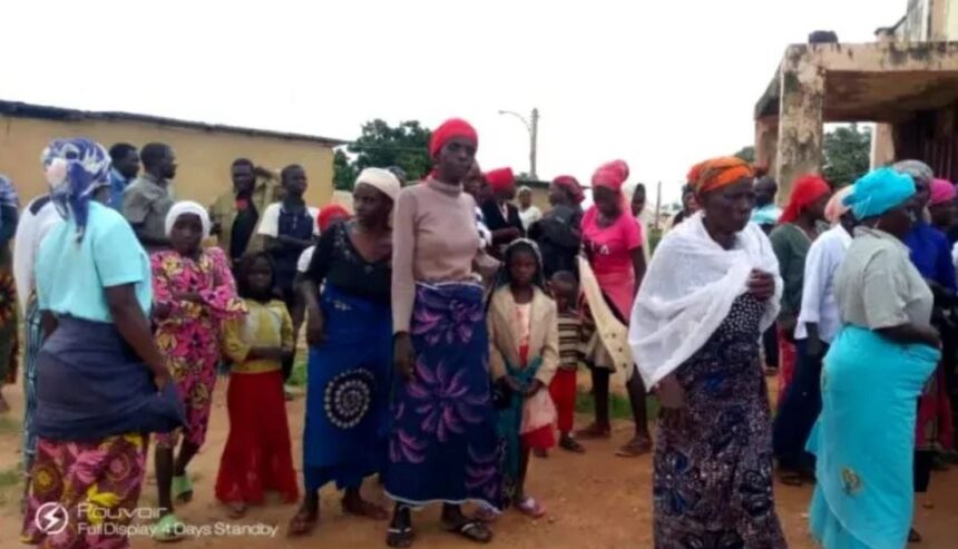 Herdsmen Attacks: Plateau Women Threaten To Protest N*ked, Accuse Govt Of Inaction