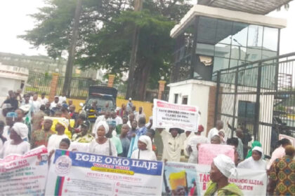 Ilaje women threaten nude protest over demolition of ancestral homes in Lagos