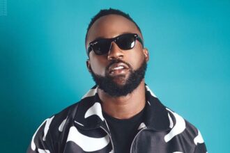 Iyanya Reacts to Claims That Ubi Franklin Allegedly Stole Watch at Davido's Wedding