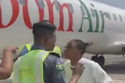 Moment Female Passenger Fought With Ibom Air Officials Inside Plane (Video)