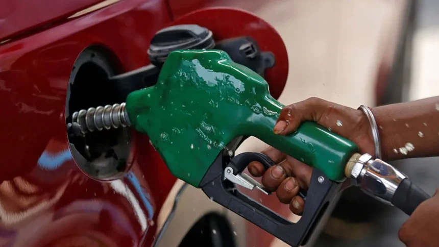 Nigerian filling stations reduce fuel price after Dangote Refinery’s adjustment