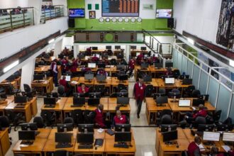 Nigerian insurance companies, other firms push NGX to N425bn losses amid three-day decline streak