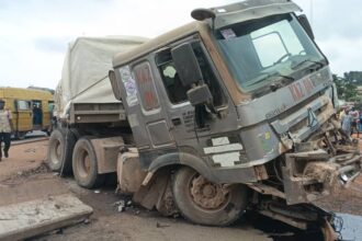 Ogun: Okada rider escapes death as truck crashes into illegal garage