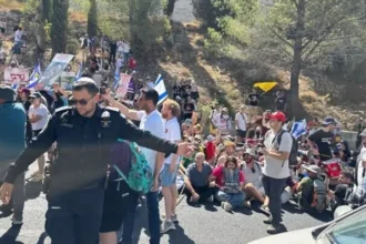 Protesters block major Jerusalem highway, demand hostage deal, end to war