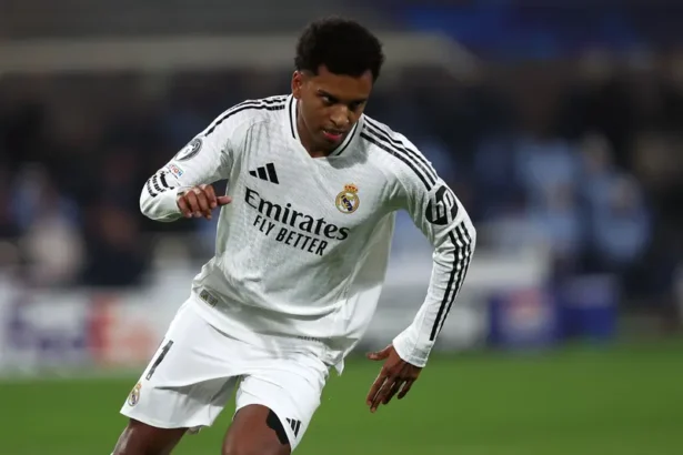 Transfer: 3 EPL clubs battle for Rodrygo as Tottenham eye Páz