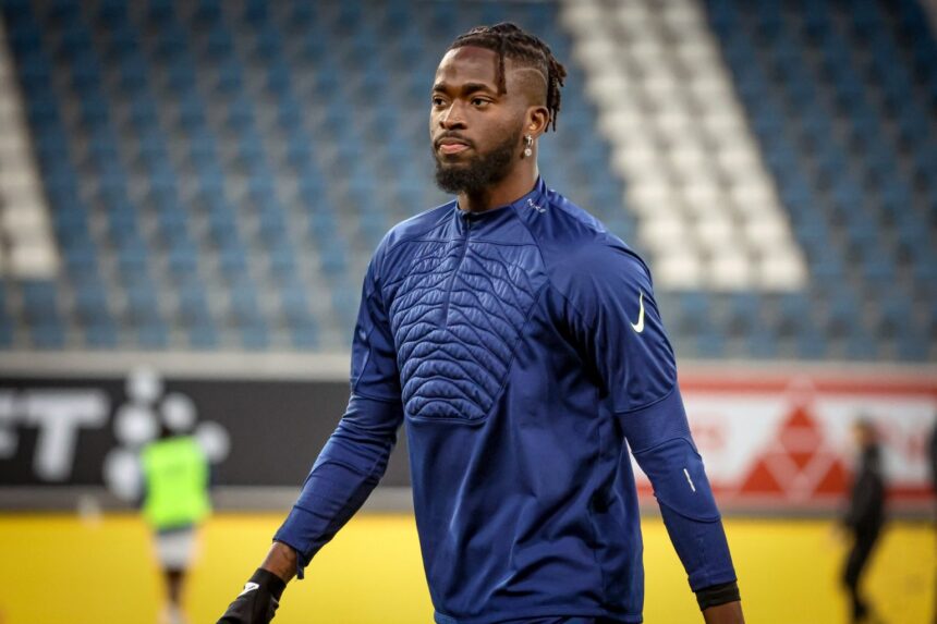 Transfer: Arokodare closes in on Wolves move