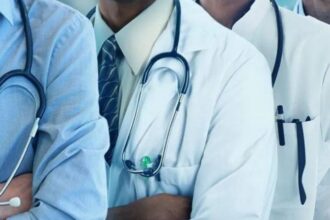BREAKING: Resident Doctors In Abuja Suspend Indefinite Strike
