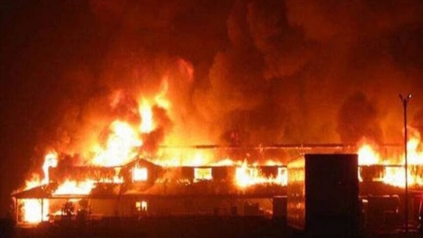Early morning inferno razes tailoring factory in Ibadan