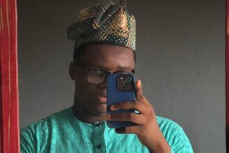 Man says he can’t sleep without talking to his favorite girl as he shares 62 62-hour call history (IMAGES)