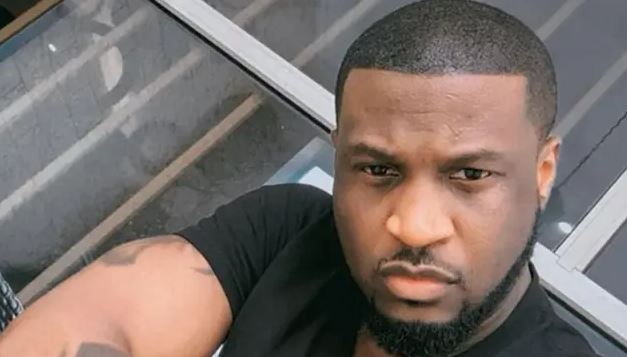 Nigerian Singer, Peter Okoye Clashes With Fan Calling For Reconciliation With Twin Brother