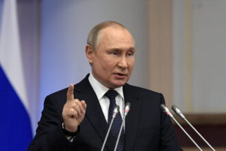 Russia to approve visa-free travel for Chinese citizens – Putin
