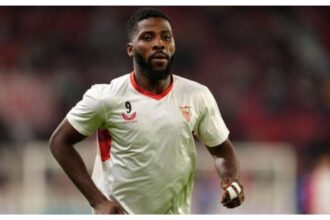 Transfer: Three clubs battle to sign Iheanacho after contract is terminated