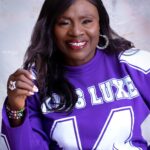 Actress Iya Rainbow celebrates 83rd birthday and 60 years on stage with stunning photos (IMAGES)