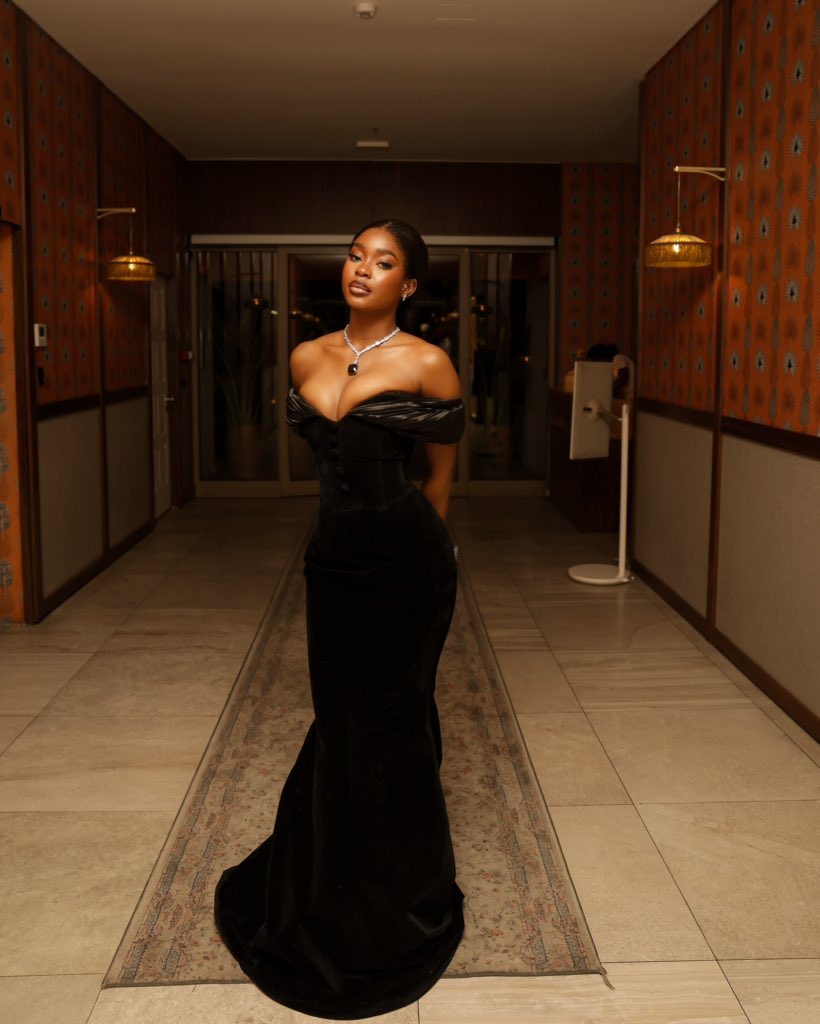 Fans gift BBNaija star, Dede, ₦30 million and other presents for her 24th birthday