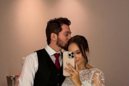 Former nun ties the knot with ex-priest who prayed for her during battle with depression (IMAGES)