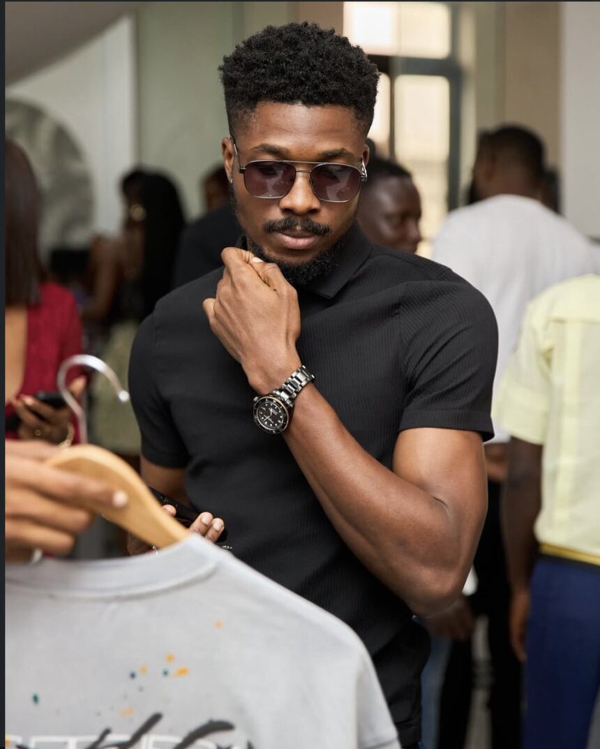 “I love you, but please don’t touch me without consent” – Skitmaker Meshkiey cautions after uncomfortable fan encounter