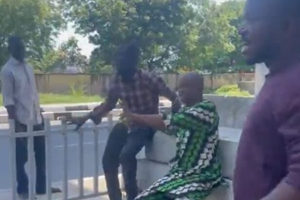 Lady shares what she did after bureau de change gave her fake naira notes (IMAGES)