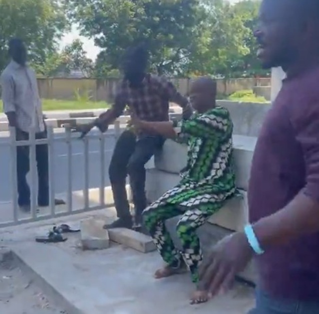 Lady shares what she did after bureau de change gave her fake naira notes (IMAGES)