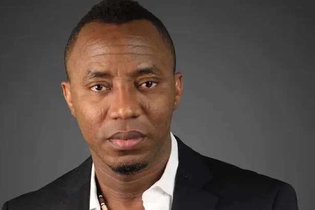 Sowore gives update after meeting Nnamdi Kanu’s brother, lawyer in Kuje Prison
