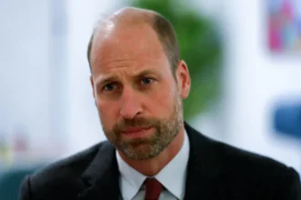 Prince William visits sick Gazan children in NHS care