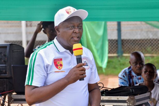 Abia Govt honours late Nigeria’s boxing legend, Obisia Nwankpa with state burial 