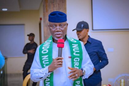 Aiyedatiwa pledges enhanced media partnership, donates bus to ‘correspondents’ chapel