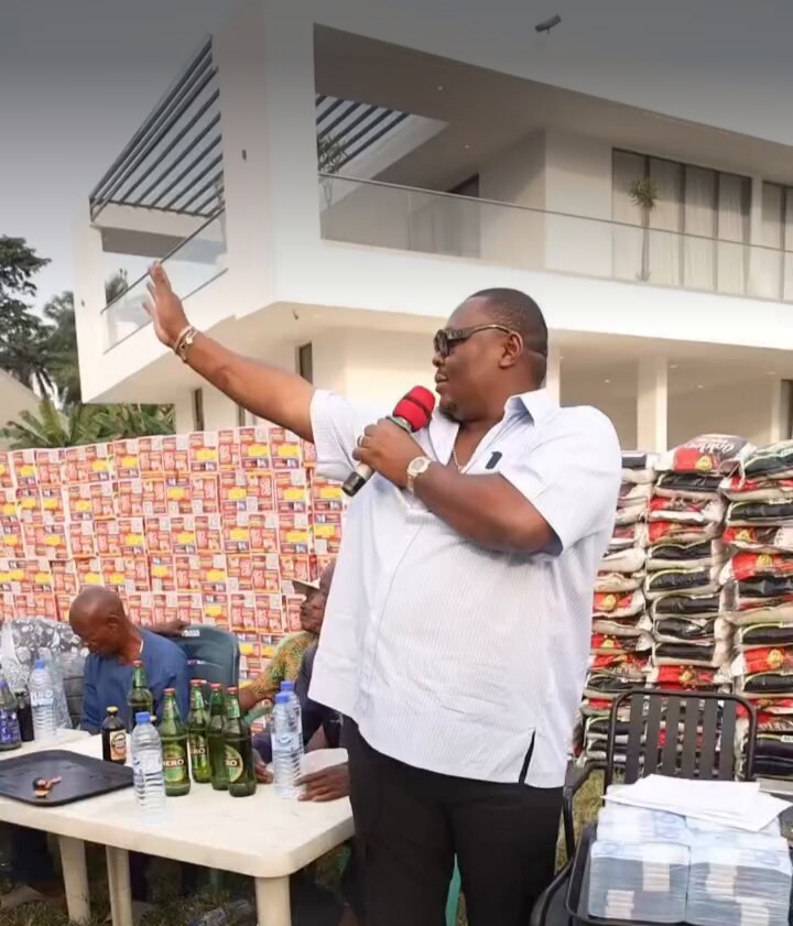 Billionaire businessman supports Mbaise community with tricycles, motorcycles, cash, and gifts for 2025 Christmas celebration