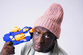 Carter Efe calls out Wizkid, accuses singer of ingratitude amid praise for Davido